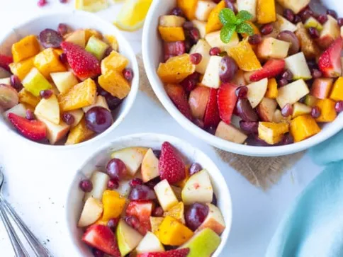 Fruit Chaat (Fruit Salad with Chaat Masala)