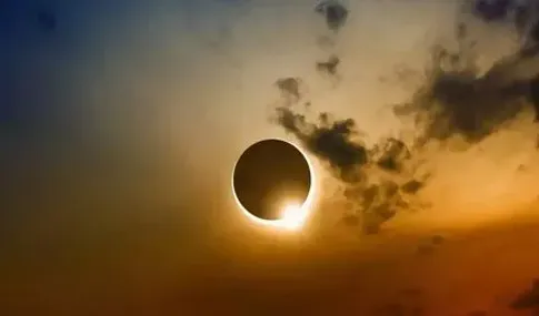 क्या होता है सूतक काल? जानें ग्रहण के दौरान क्या है महत्व | What is sutak  kaal know its importance during eclipse | Dynamite News Hindi