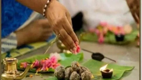 Pitru Paksha: आज से शुरू हुए पितृ पक्ष, पितर दोष दूर करने के लिए अपनाए यह  उपाय, इन चार चीजों का करें दान - Pitru Paksha 2022 Date Puja Vidhi follow  These
