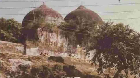 Babri Masjid demolition anniversary What was happened in December 1992 in  Ayodhya - India Hindi News बाबरी विध्वंस की बरसी: कैसी थी 29 साल पहले  अयोध्या की वह सुबह, 6 दिसंबर 1992