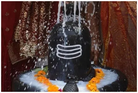 Sawan 2023: सावन में क्यों की जाती है भोलेनाथ की पूजा? जानिए महत्व - Sawan  2023 Why is lord shiv worshiped in Sawan Know the importance of this month