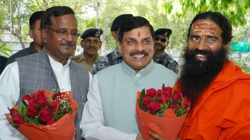 Baba Ramdev meets CM Mohan Yadav