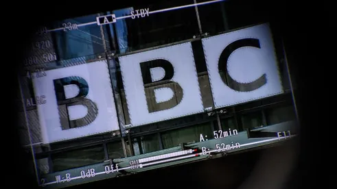 BBC splits news operation in India