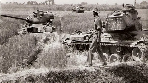 1971 War Story By Former Air Force Personnel, Iaf Made A Record By Breaking  Forty Tanks Of Pakistan - Amar Ujala Hindi News Live - 1971 की कहानी पूर्व  वायुसैनिकों की जुबानी:पाकिस्तान