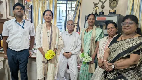 Bhopal: पिता मैकेनिक थे, बेटी ने इंजीनियर बनकर बड़ी की लकीर; अब बनेंगी DSP  - Muskan Soni Daughter of Mechanic Achieves DSP Rank in Madhya Pradesh