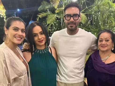 Ajay Devgn Family Tree know about actor family members his sister wife  kajol kids फिल्मों से जुड़ी हुई है अजय देवगन की पूरी फैमिली, एक्टर से मिलती  है बहन नीलम की शक्ल