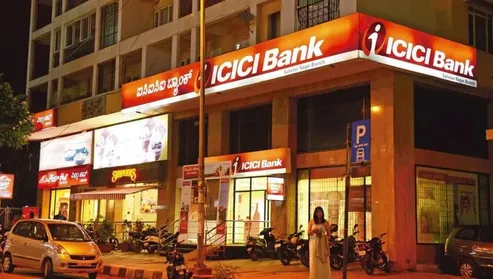 ICICI Bank: सेविंग अकाउंट के नए नियम, मिनिमन बैलेंस की सीमा 5 गुना बढ़ी -  CNBC Awaaz