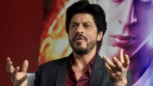 Shah Rukh Khan turns 59: All you need to know about King Khan's birthday  plan - CNBC TV18