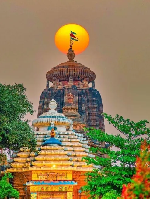 क्या सच में हवा के विपरीत लहराता है जगन्नाथ मंदिर का पताखा? – TV9  Bharatvarsh