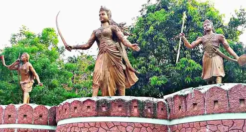 Rani Durgavati Balidan Diwas:कौन थीं रानी दुर्गावती? जिन्होंने अंतिम सांस  तक मुगलों से लड़ी लड़ाई - Prabhat Khabar