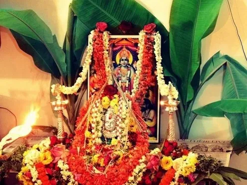 भगवान सत्‍यनारायण के पूजन से पूरी होगी हर इच्‍छा - lord satyanarayan pooja  know the significance will fulfill your all wishes - AajTak