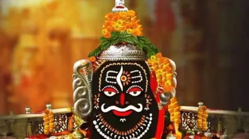 jyotirlinga: seeing all the 12 Jyotirlingas leads to salvation and birth of  a son 12 ज्योतिर्लिंगों के दर्शन से भक्तों को मिलते हैं ये पुण्य व लाभ, आप  भी जान लें