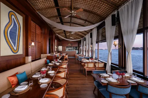 Rice Boat - Seafood Restaurant in Kochi | Taj Malabar Resort & Spa, Cochin
