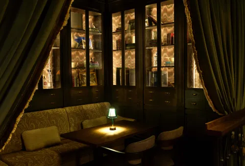 B8BFC81C-F7E9-4123-A376-5470992B1262