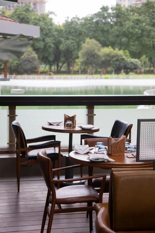 Lakehouse - 1