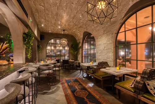 D6D42196-84D3-4050-894B-9353FE0C3557