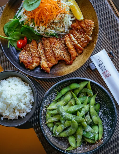 pexels-valeriya-1860201