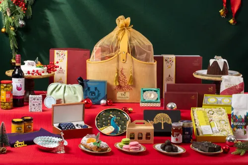 The Christmas Connoisseur