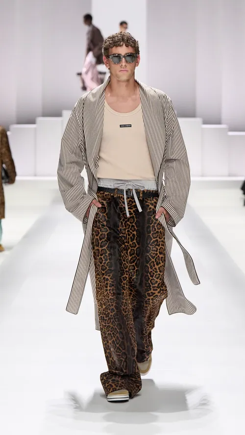 dolce-and-gabbana-men-spring-summer-2026-fashion-show-look-29