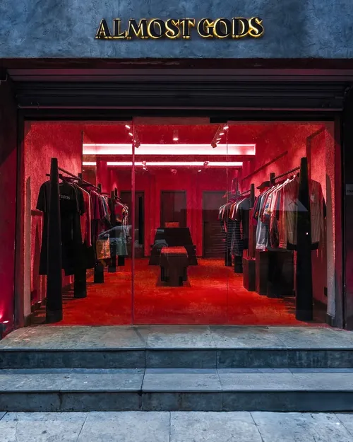 Mumbai StorePerry Cross Road, Bandra West (2)