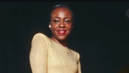 In-Article  (Tags) (2)