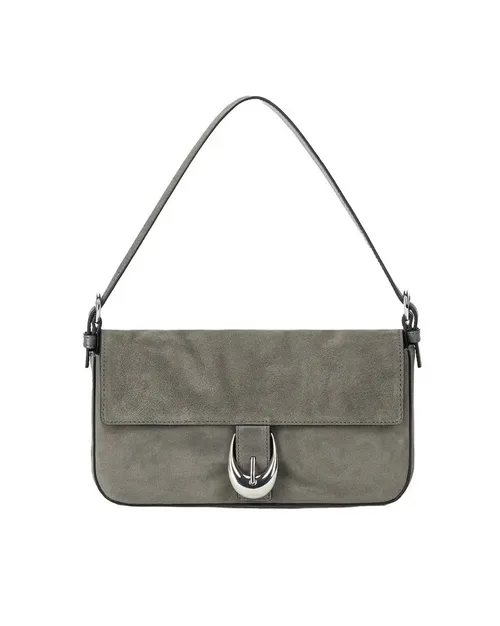 1763409257-staud3-691b7d58e31f3