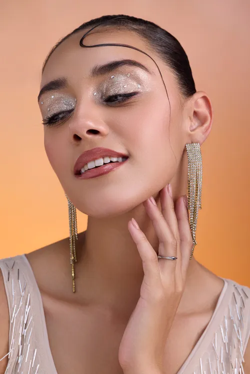 BEAUTY5772.tif a copy a