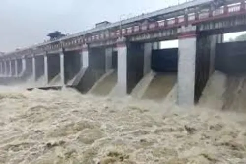 Satpura Dam : सारणी के सतपुड़ा डेम के सीजन में पहली बार खोले गए सभी 14 गेट,  तवा नदी में विहंगम नजारा