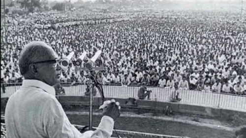 JP Death Anniversary: कैसे सिताब दियारा के जय प्रकाश नारायण को मिली लोकनायक  की उपाधि - Know About Loknayak Jai Prakash Narayan On His Death Anniversary