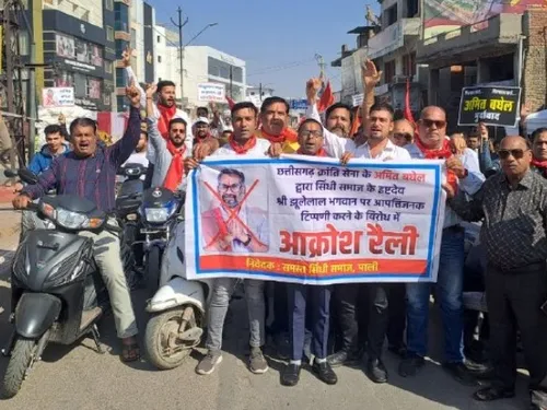 In Pali, the Sindhi community held a vehicle rally against Chhattisgarh  leader Amit Baghel on November 7, 2025. | पाली में बघेल के बयान के खिलाफ  निकाली रैली: बोले- झूलेलाल के खिलाफ