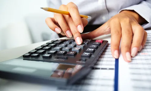 Best Career Options & Career Guidance after 12th in Commerce- Career Naka