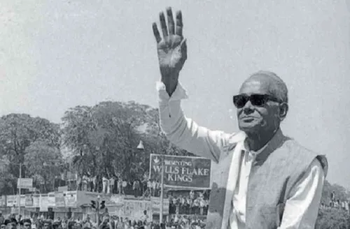 आपातकाल के दौर में 'लोकनायक' जयप्रकाश नारायण का आंदोलन - समता मार्ग