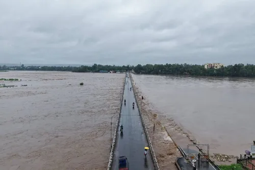 VIDEO में देखिए नर्मदा का रौद्र रूप… | Patrika News | हिन्दी न्यूज