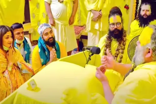Shilpa Shetty और Raj Kundra ने Premanand Maharaj से की मुलाकात
