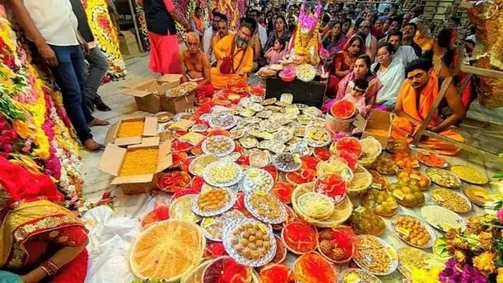 Diwali 2022 Diwali Celebrated First In The Country In Mahakal Temple 56  Bhog Offered To Baba - Amar Ujala Hindi News Live - Diwali 2022:देश में  सबसे पहले महाकाल मंदिर में मनाई