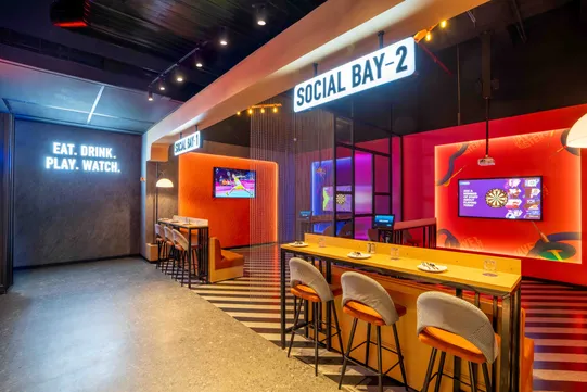 Social bay