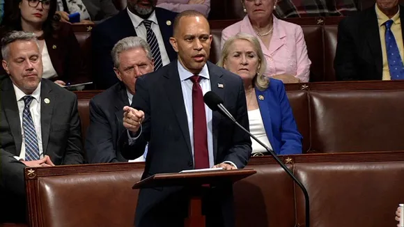House Minority Leader Hakeem Jeffries speaks on the House floor on Thursday.