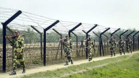 Indian Army: మరో ముందడుగు వేసిన కేంద్రం.. భారత సరిహద్దులో పటిష్ఠమైన నిఘా వ్యవస్థ..