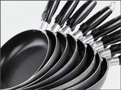 नॉन-स्टिक पैन की देख रेख