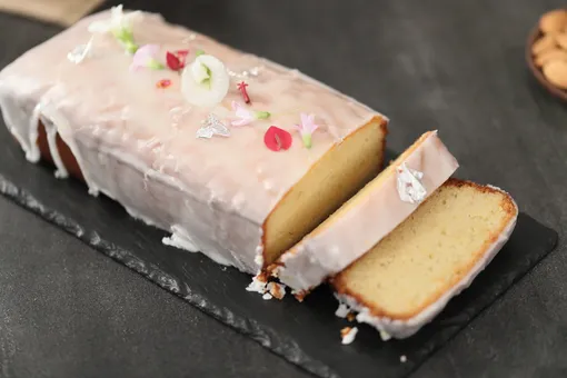 Flourless Lemon Cake