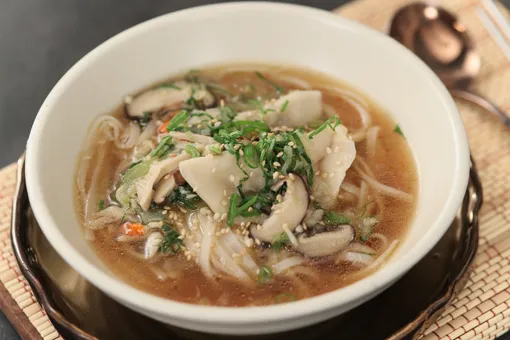 Chicken Gyoza Noodle Soup
