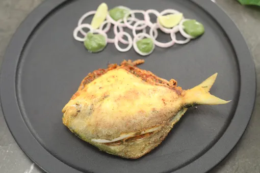 Bharlela Pomfret