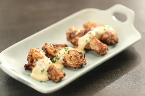 Chicken Wings In Cheese Sauce