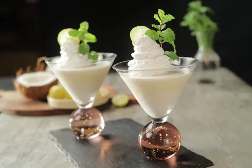 Whipped Coconut Lemonade