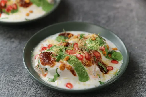 Dahi Gujia