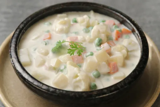 Vegetable Salad With Yogurt Dressing