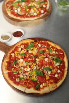 Veg Pizza