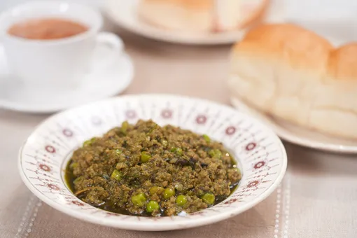 Keema Pav