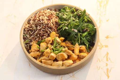 Sriracha Chicken Buddha Bowl