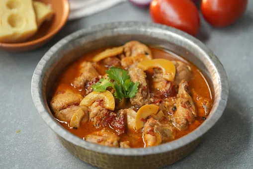 Chicken With Bamboo Shoot